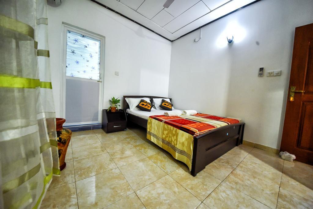 Asian Villa Negombo Exterior foto